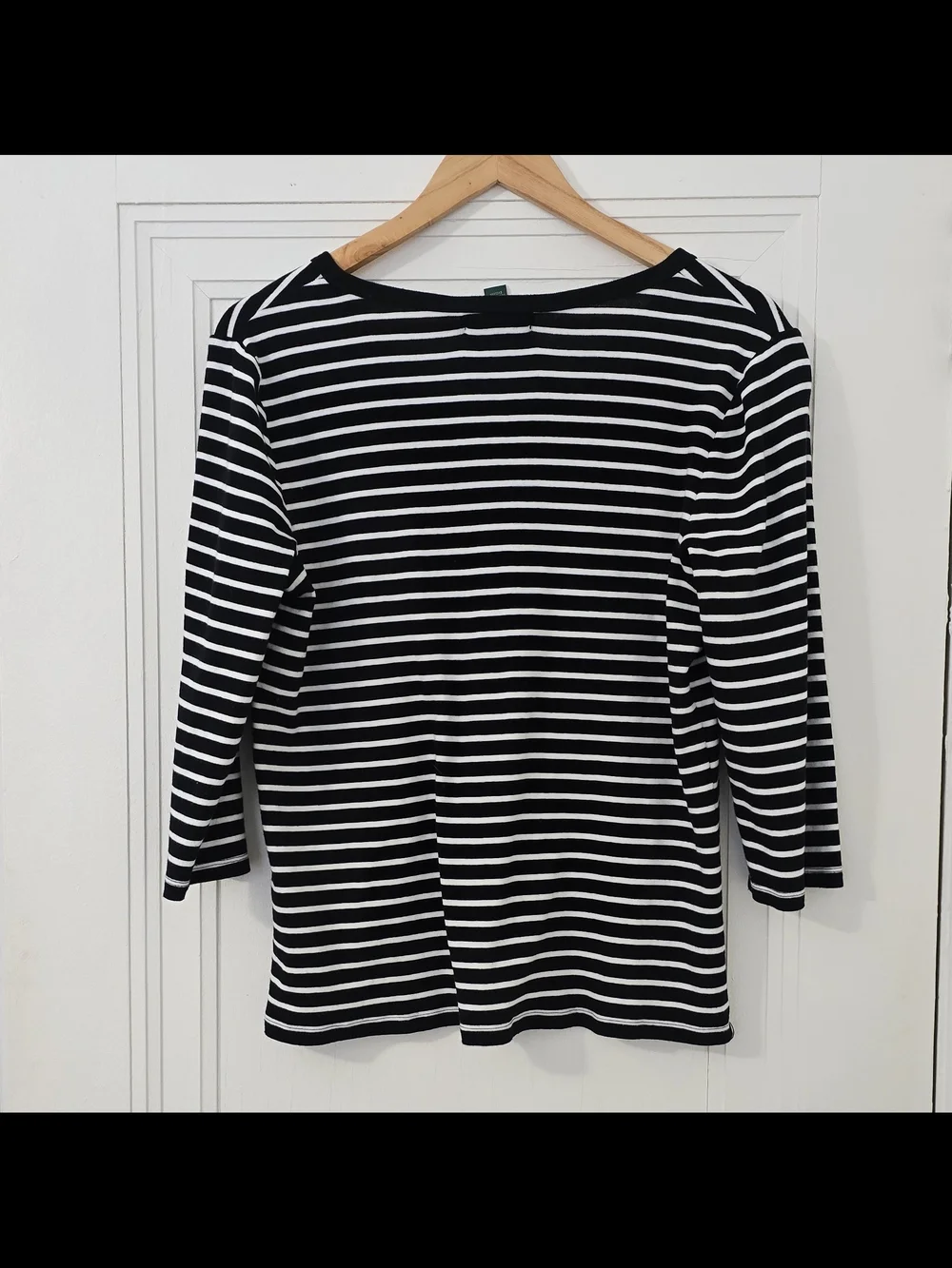 Ralph Lauren Black & White Striped Henley Top, 3/4 Sleeves, Euc - Picture 4 of 4